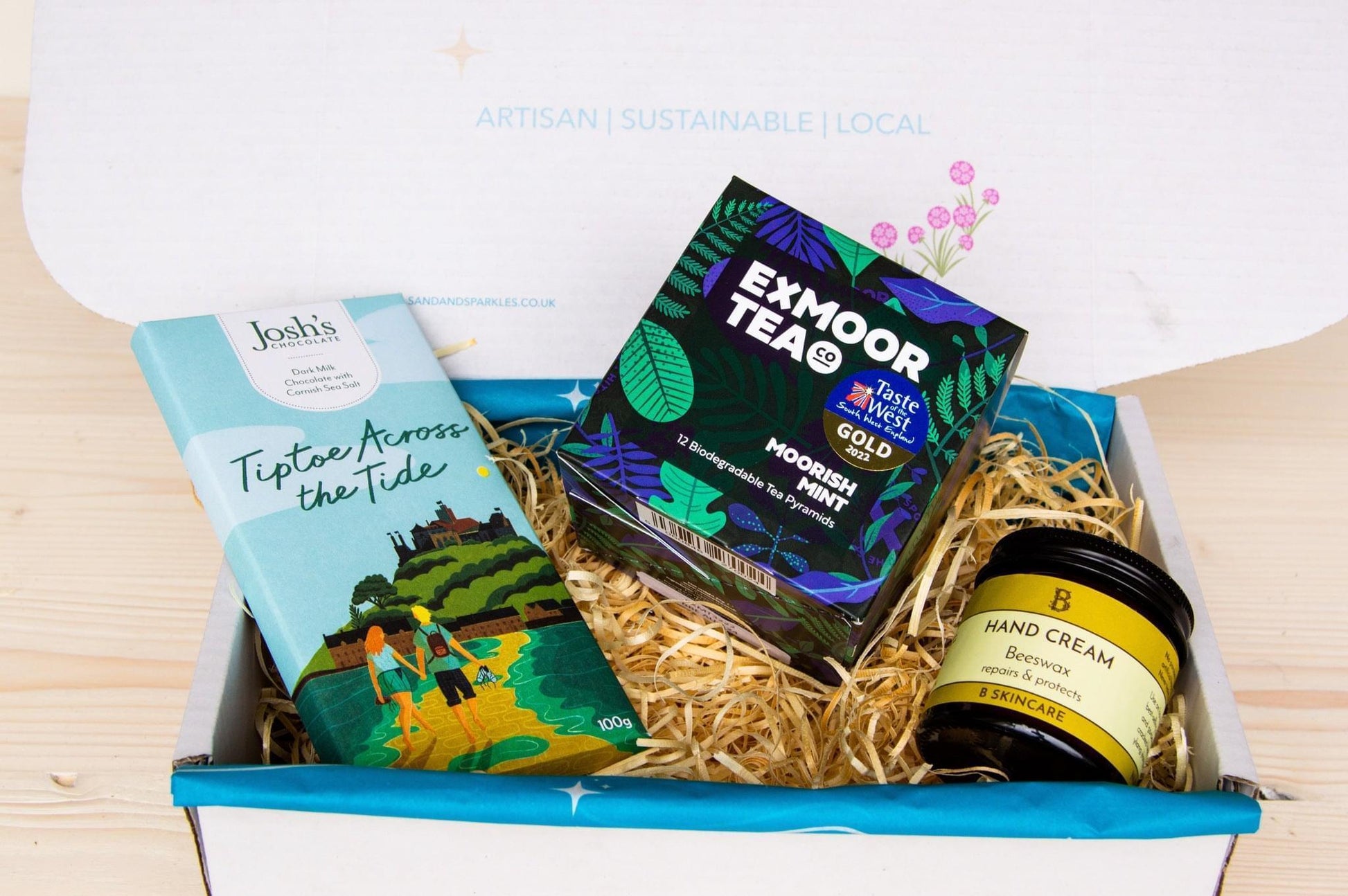 Sustainable gift boxes - Happy Hands